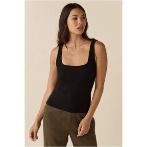 Vetta The Square Neck Fitted Tank NWT